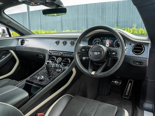 BENTLEY Continental Photo 11