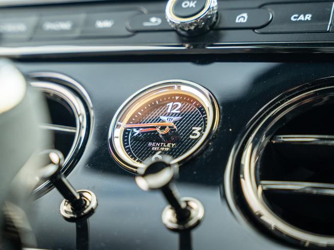 BENTLEY Continental Photo 26