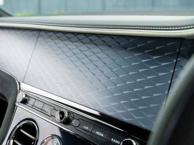 BENTLEY Continental Photo 30