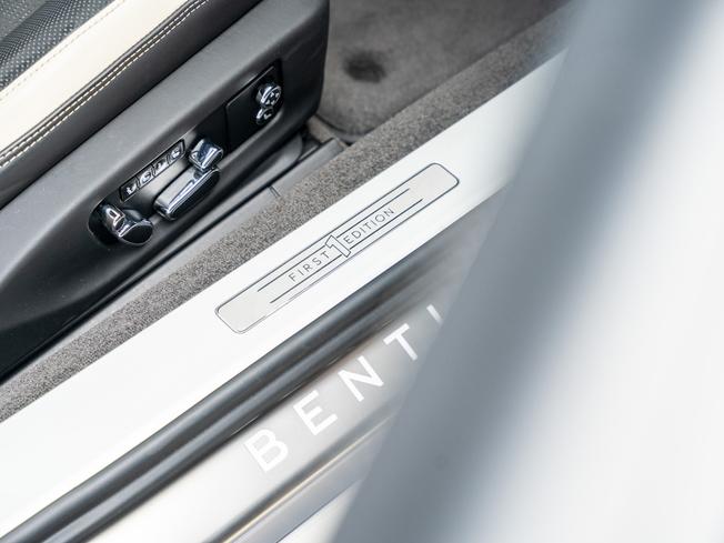 BENTLEY Continental Photo 34