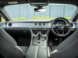 BENTLEY Continental Photo 4