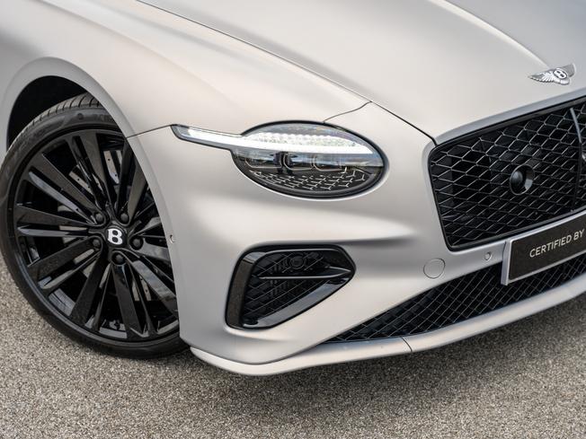 BENTLEY Continental Photo 42