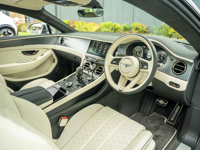 BENTLEY Continental Photo 11