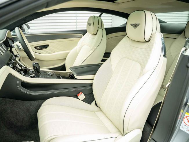 BENTLEY Continental Photo 22