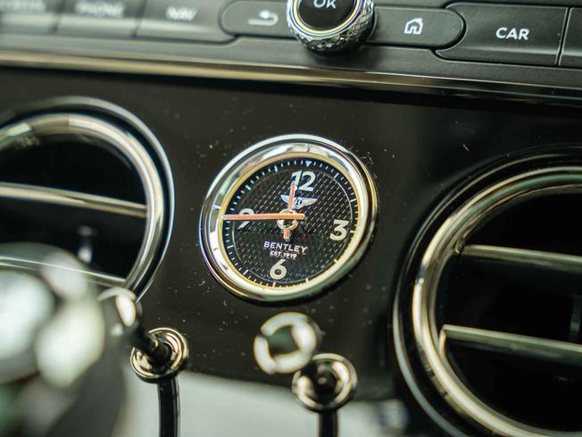 BENTLEY Continental Photo 25