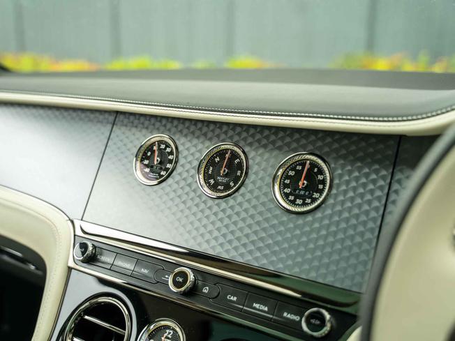 BENTLEY Continental Photo 28