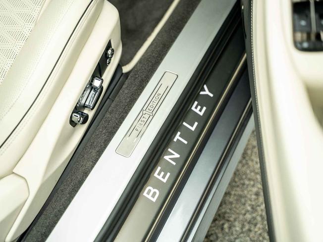 BENTLEY Continental Photo 34