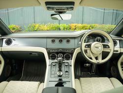 BENTLEY Continental Photo 4