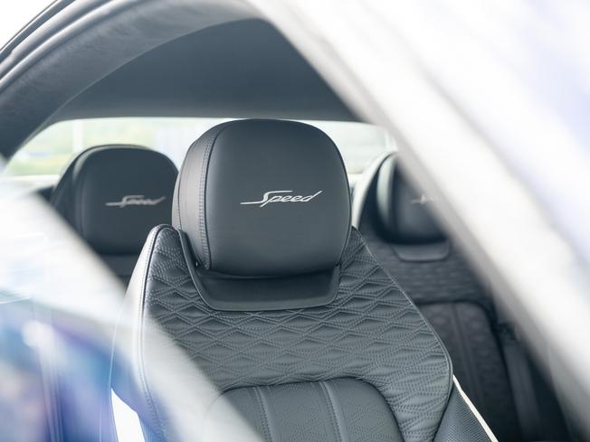 BENTLEY Continental Photo 23
