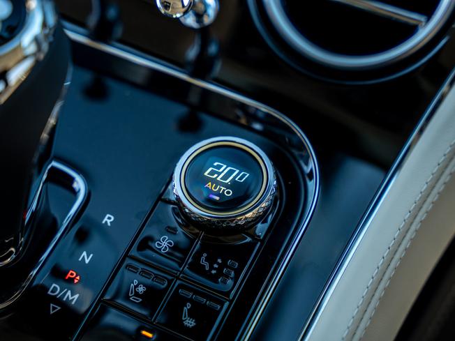 BENTLEY Continental Photo 29