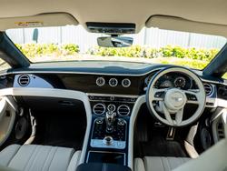 BENTLEY Continental Photo 4
