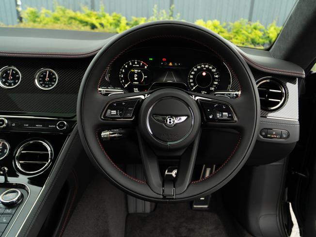 BENTLEY Continental Photo 18