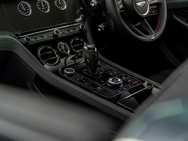 BENTLEY Continental Photo 24