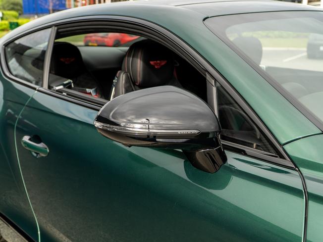 BENTLEY Continental Photo 37