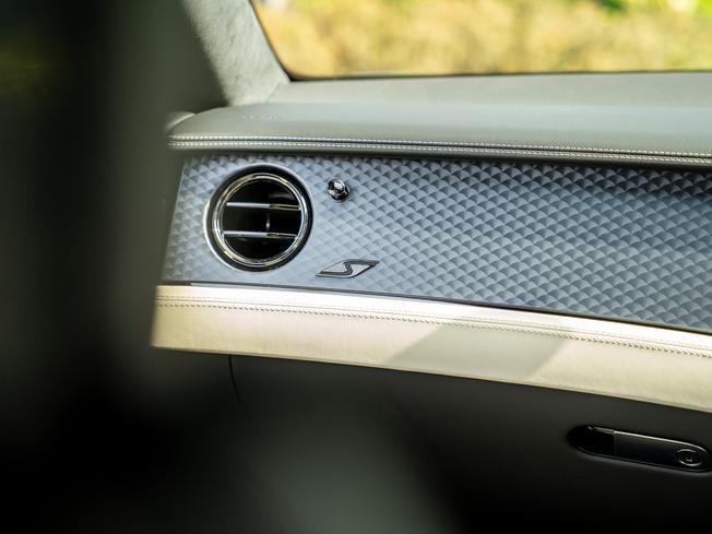 BENTLEY Continental GT Photo 34
