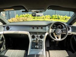 BENTLEY Continental GT Photo 4