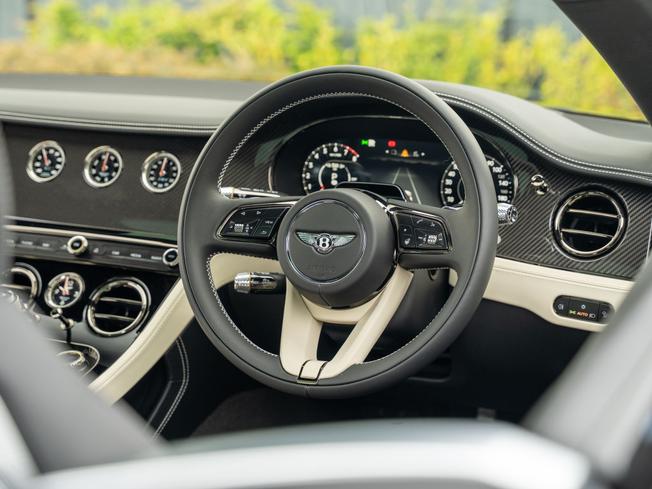 BENTLEY Continental GT Photo 17