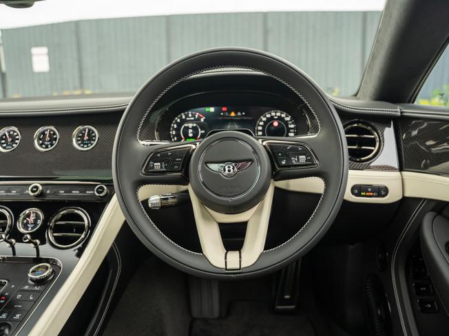 BENTLEY Continental GT Photo 19
