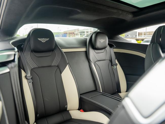 BENTLEY Continental GT Photo 22
