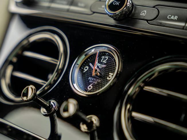 BENTLEY Continental GT Photo 29