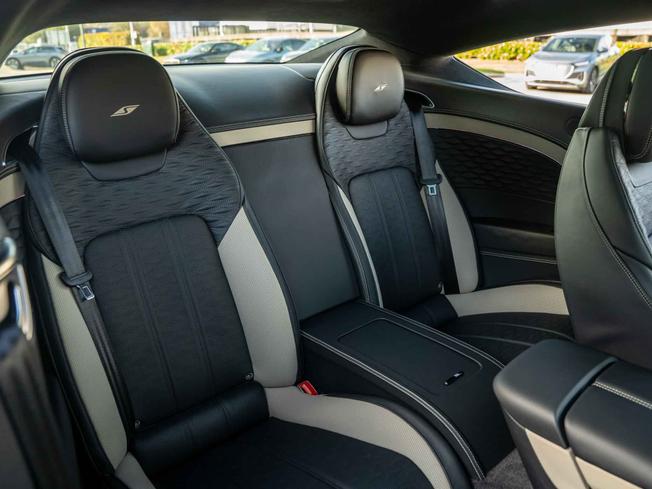BENTLEY Continental Photo 22