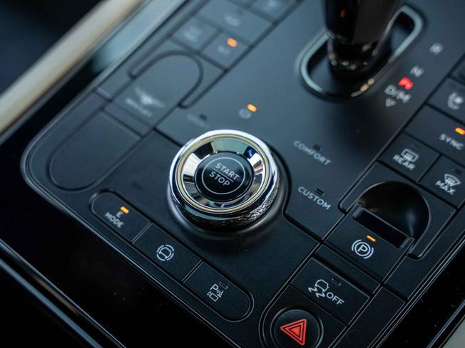 BENTLEY Continental Photo 24