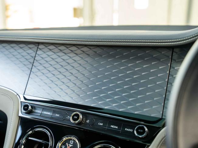 BENTLEY Continental Photo 29