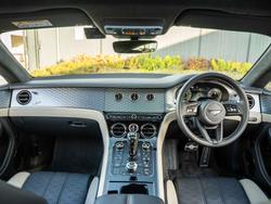 BENTLEY Continental Photo 4
