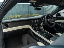 BENTLEY Continental GT Photo 2