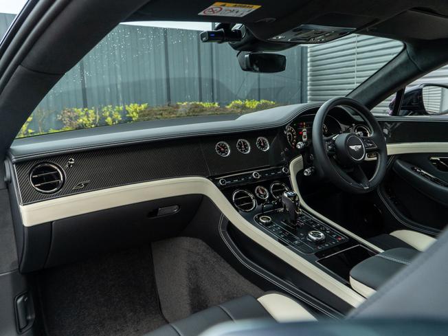 BENTLEY Continental GT Photo 2