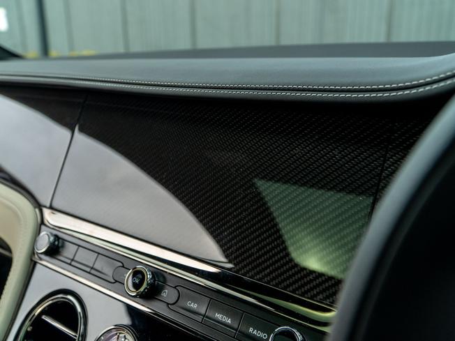 BENTLEY Continental GT Photo 33