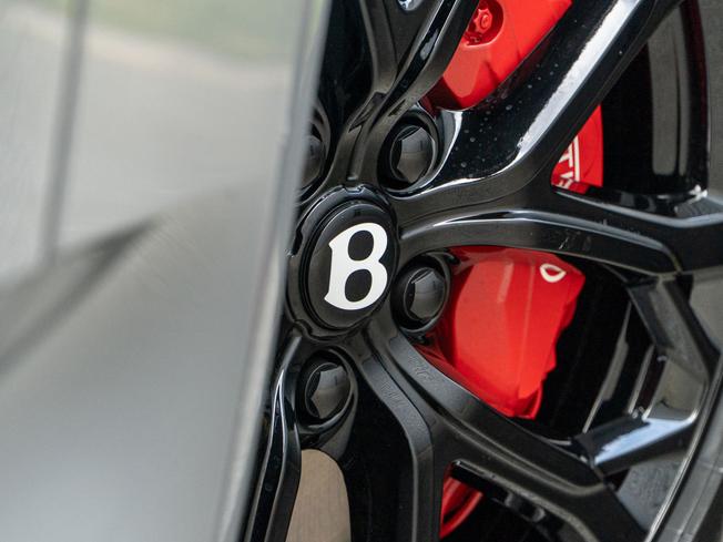 BENTLEY Continental GT Photo 39