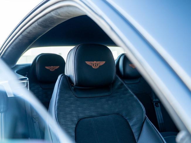 BENTLEY Continental GT Photo 25