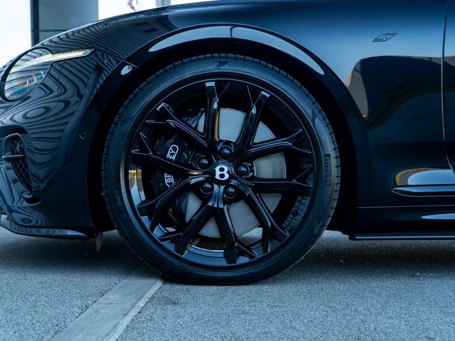 BENTLEY Continental GT Photo 6