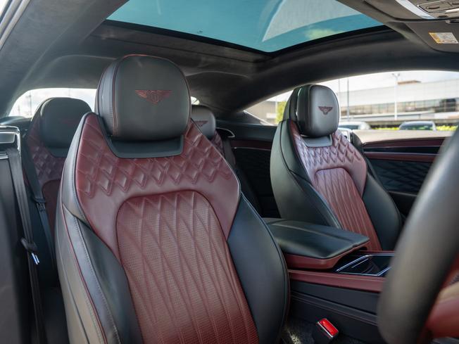 Bentley Continental Photo 21