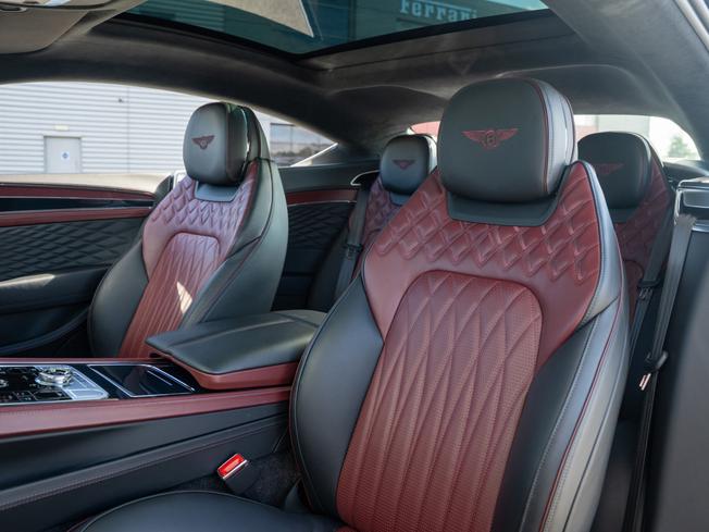Bentley Continental Photo 22