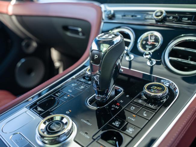 Bentley Continental Photo 25