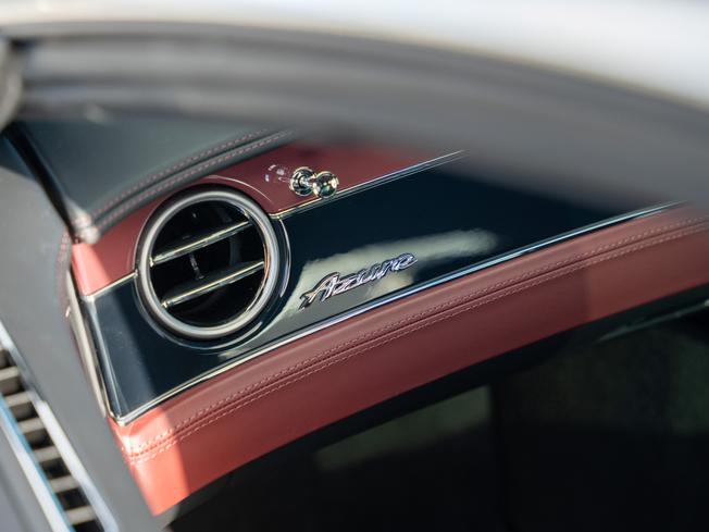 Bentley Continental Photo 28