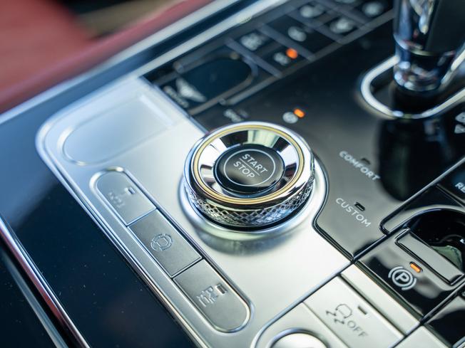 Bentley Continental Photo 30