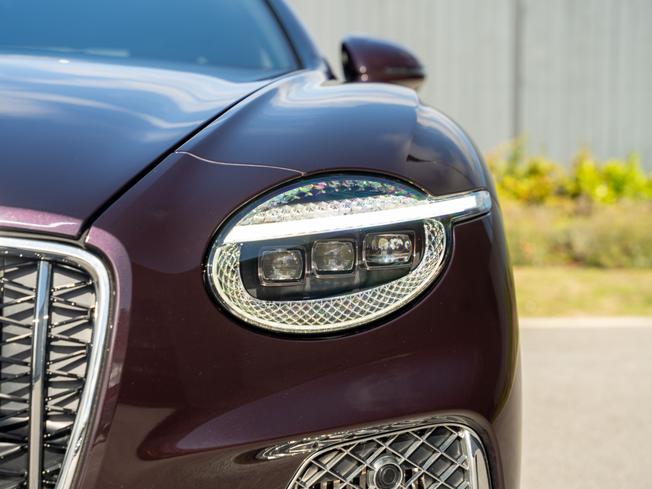 Bentley Continental Photo 39