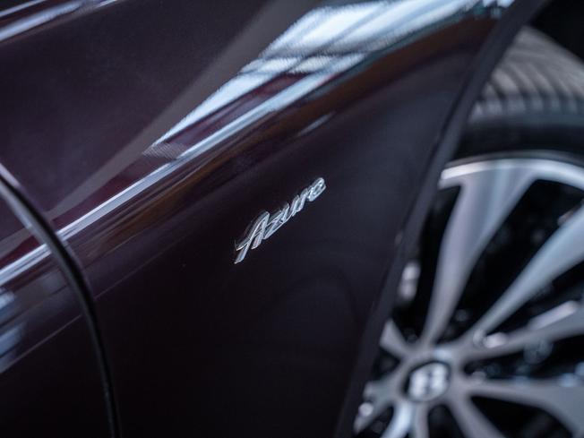 Bentley Continental Photo 9