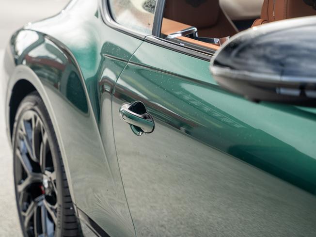 BENTLEY Continental GT Photo 36