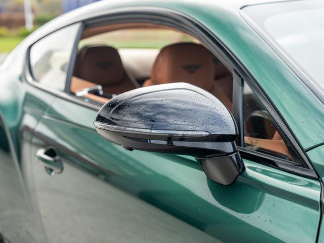 BENTLEY Continental GT Photo 37