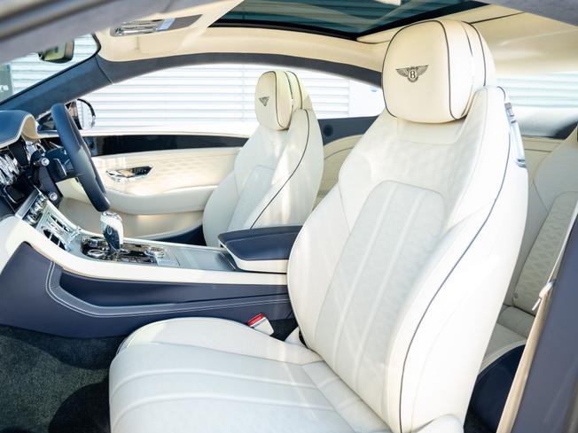 BENTLEY Continental GT Photo 20
