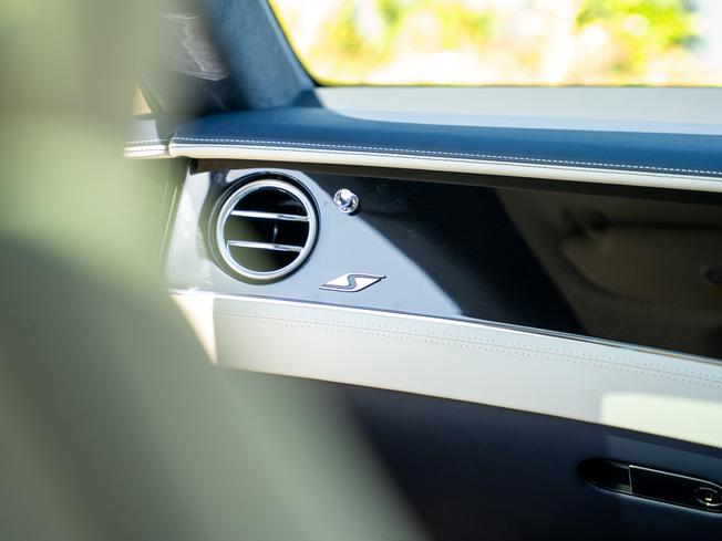 BENTLEY Continental GT Photo 35