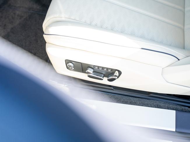 BENTLEY Continental GT Photo 36