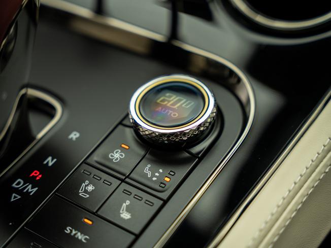 BENTLEY Continental GT Photo 25