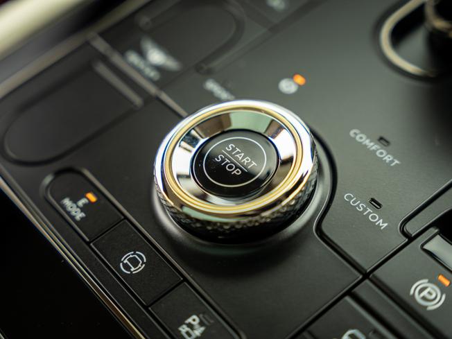 BENTLEY Continental GT Photo 27