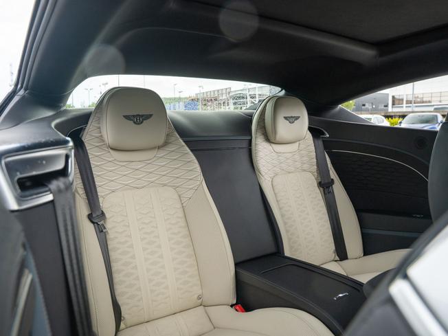 BENTLEY Continental Photo 17