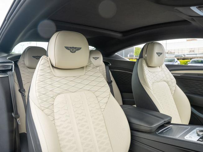 BENTLEY Continental Photo 18